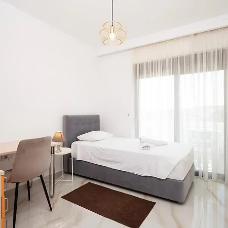Olive Haven-3br-private Parking-balcony Apartmán *