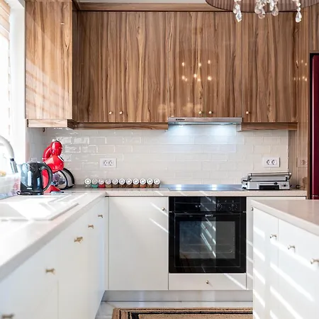 Apartmán Olive Haven-3br-private Parking-balcony