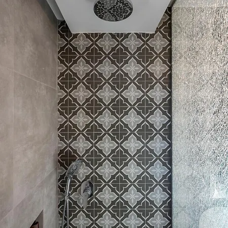 Olive Haven-3br-private Parking-balcony Kos