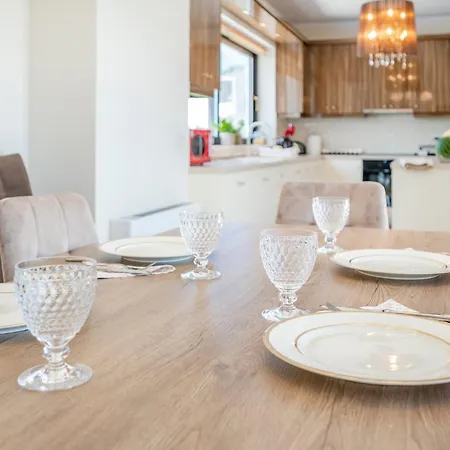 Apartmán Olive Haven-3br-private Parking-balcony Kos