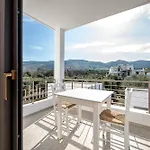 Olive Haven-3br-private Parking-balcony Appartement