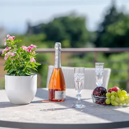 Daire Olive Haven-3br-private Parking-balcony