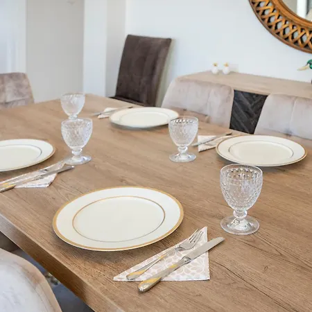 Olive Haven-3br-private Parking-balcony Kosz