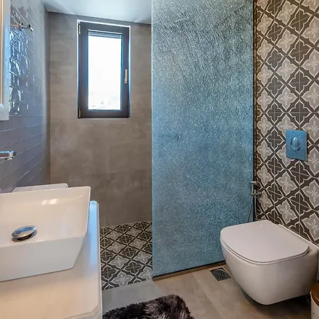 Olive Haven-3br-private Parking-balcony Miasto Kos