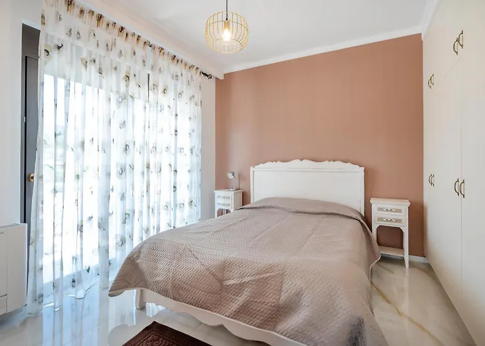 Olive Haven-3br-private Parking-balcony アパート コス・タウン