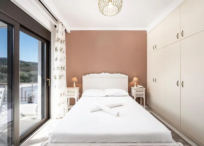 Olive Haven-3br-private Parking-balcony Apartmán