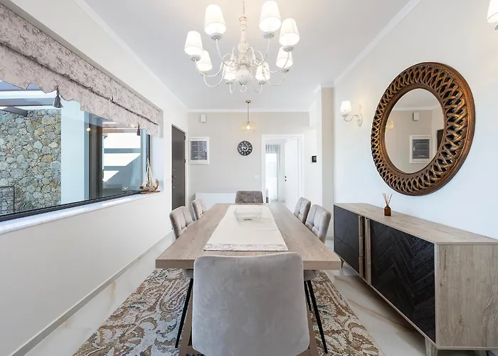 Apartment Olive Haven-3br-private Parking-balcony Kos Town