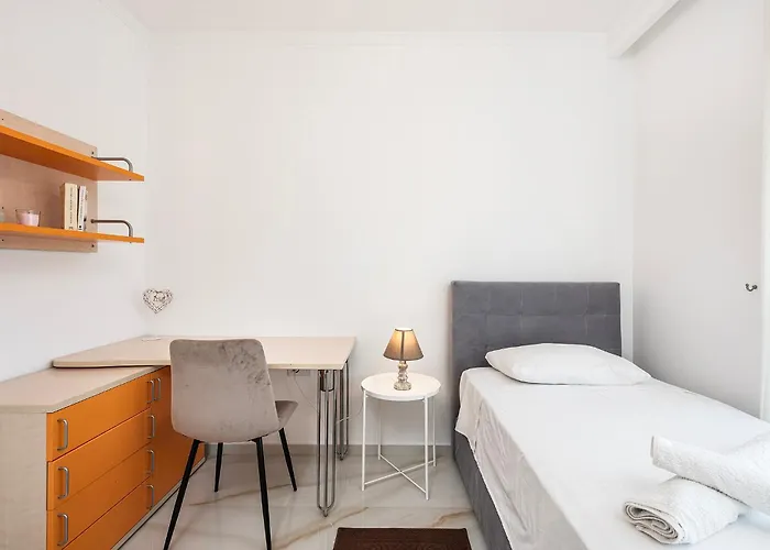 Olive Haven-3br-private Parking-balcony * Kos Town