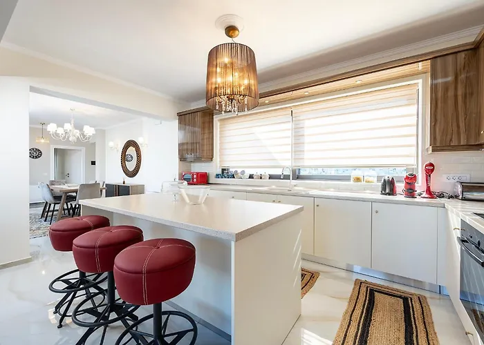 Olive Haven-3br-private Parking-balcony *