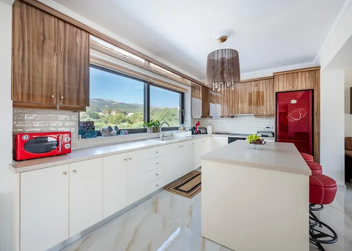 Apartment Olive Haven-3br-private Parking-balcony